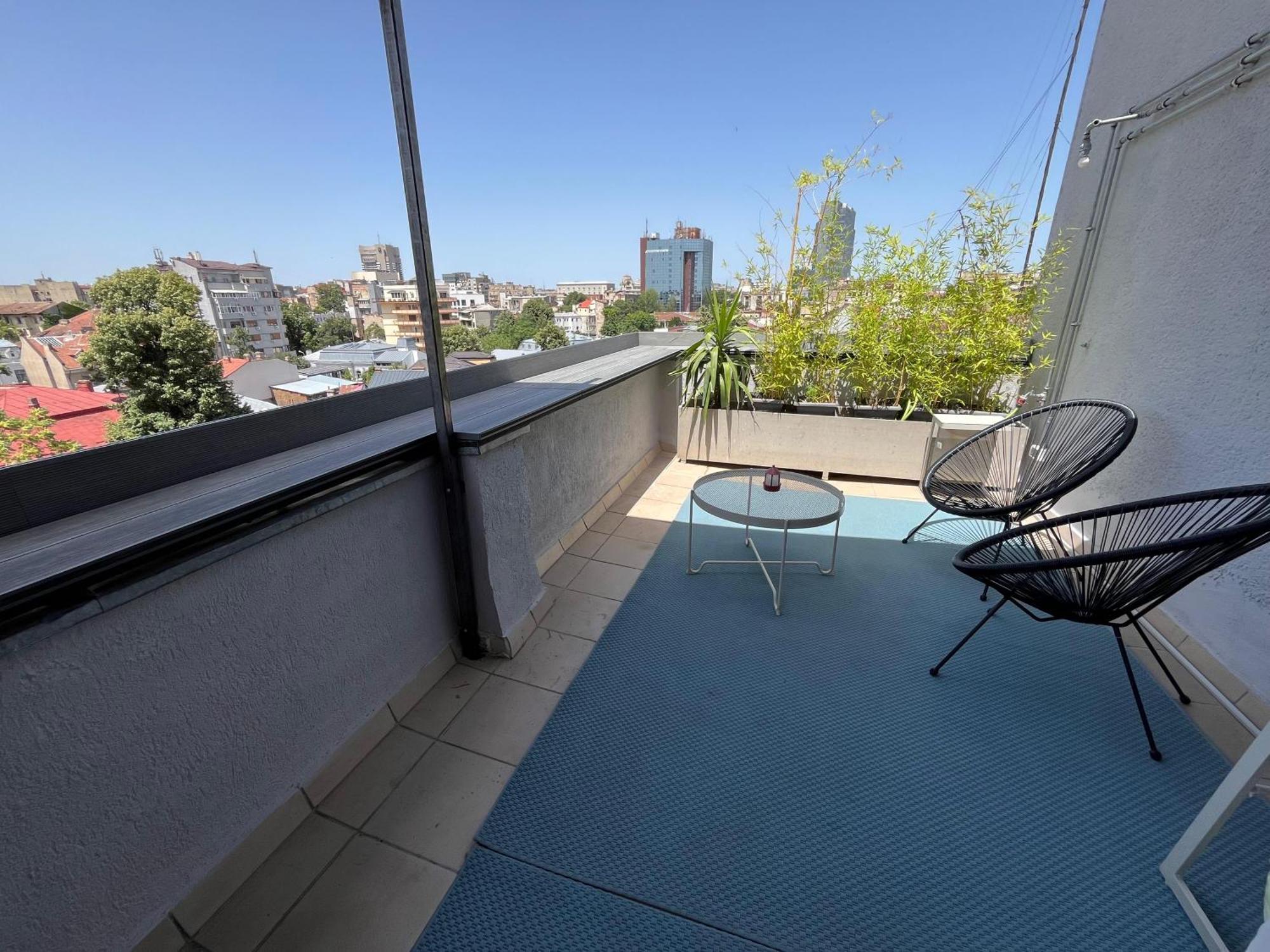 בוקרשט Terrace View Downtown Studio מראה חיצוני תמונה